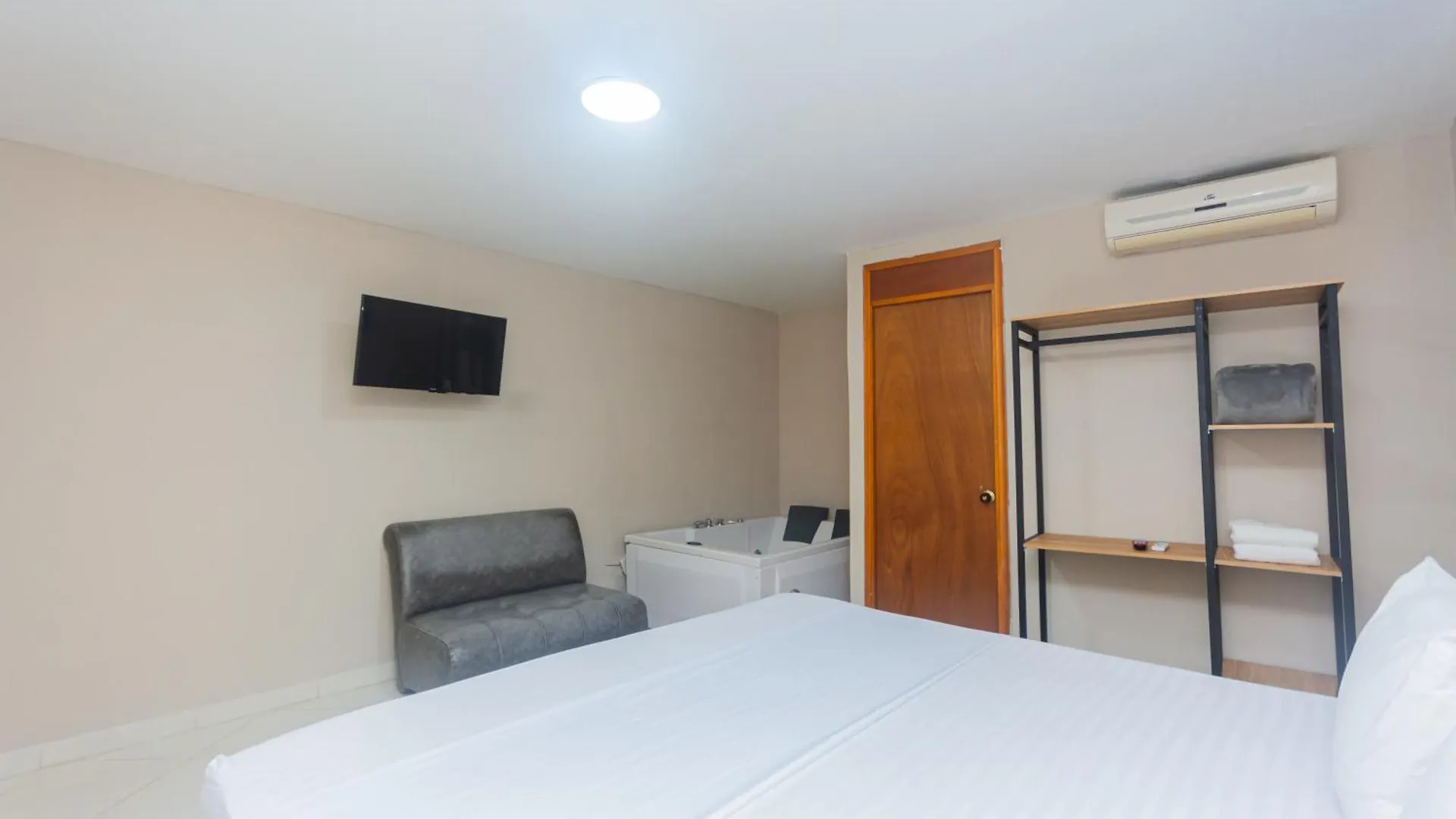 Hotel Tropical San Jeronimo